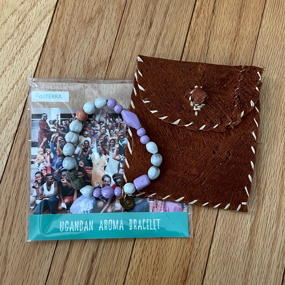 Doterra Ugandan aroma bracelet with pouch
